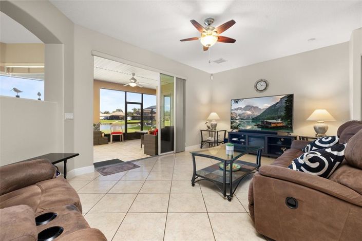 Image No.14-4 Bed Property for sale