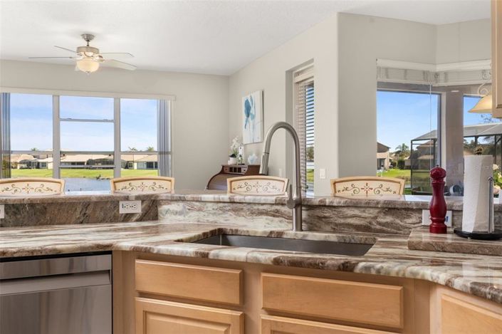 Image No.23-4 Bed Property for sale