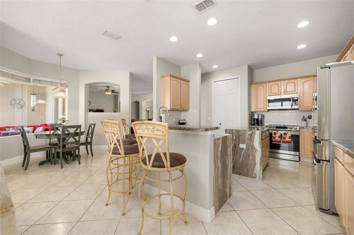 Image No.25-4 Bed Property for sale