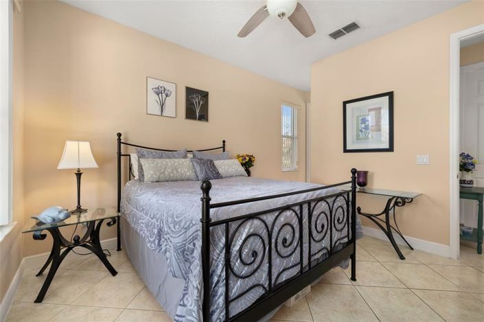 Image No.37-4 Bed Property for sale