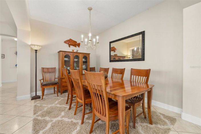 Image No.9-4 Bed Property for sale