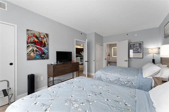 Image No.14-1 Bed Property for sale