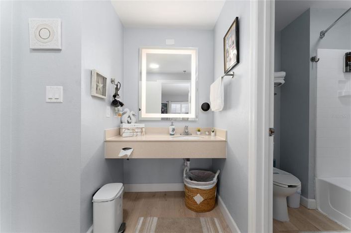 Image No.16-1 Bed Property for sale