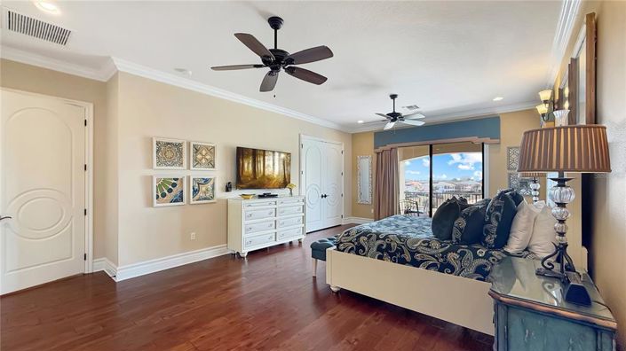 Image No.39-5 Bed Property for sale