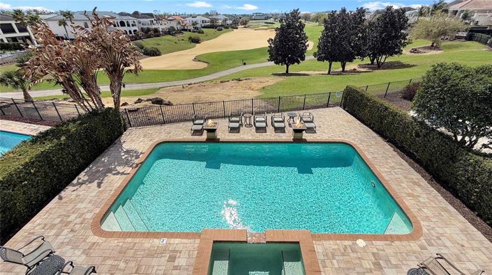 Image No.45-5 Bed Property for sale