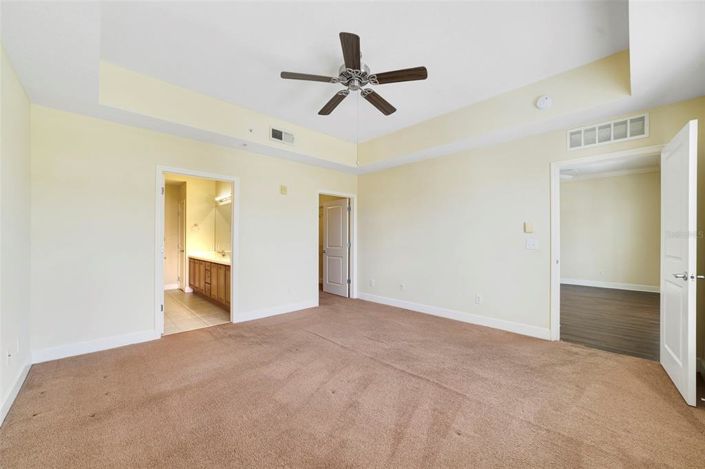 Image No.19-3 Bed Property for sale