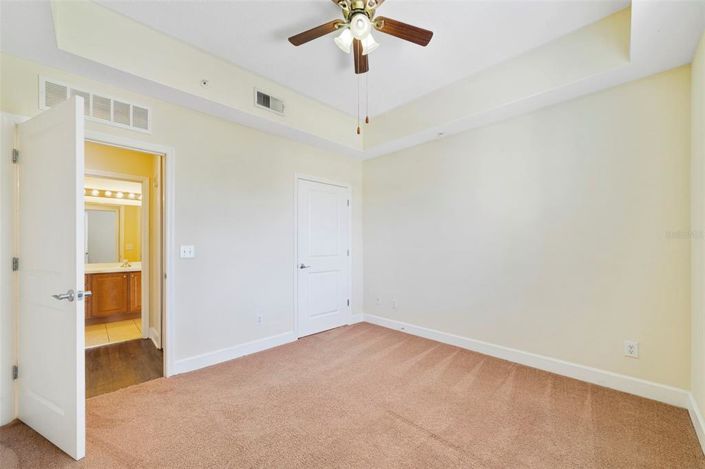 Image No.25-3 Bed Property for sale