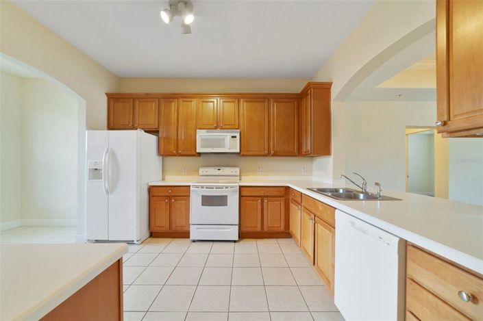 Image No.9-3 Bed Property for sale