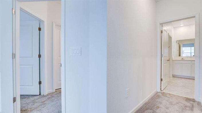 Image No.8-4 Bed Townhouse for sale