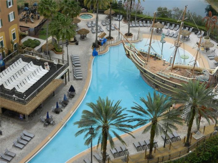 Image No.10-2 Bed Property for sale