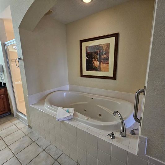 Image No.30-2 Bed Property for sale