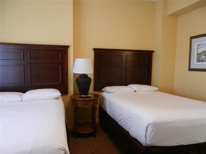 Image No.40-2 Bed Property for sale