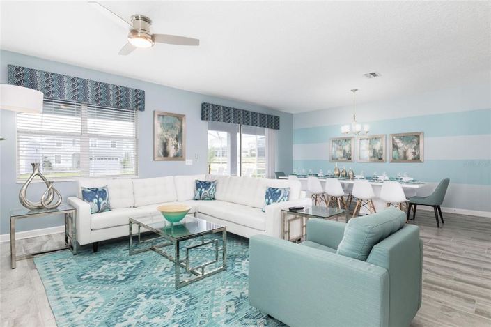 Image No.2-8 Bed Property for sale