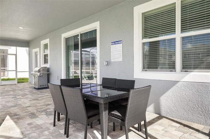 Image No.26-8 Bed Property for sale