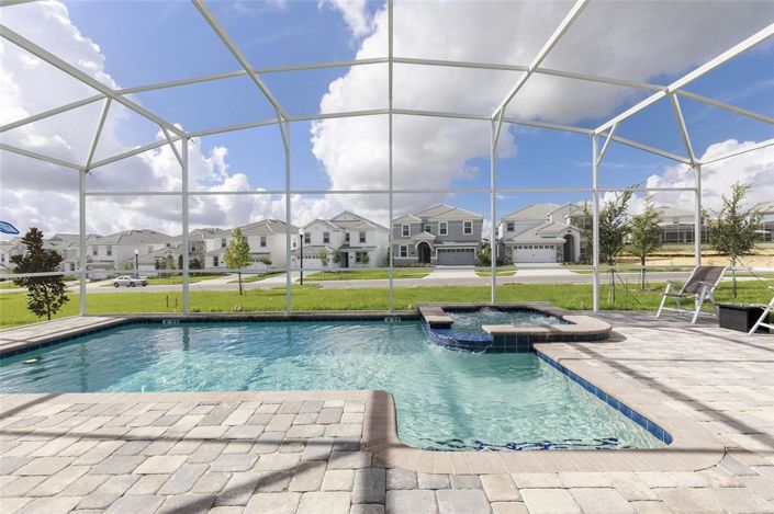 Image No.31-8 Bed Property for sale