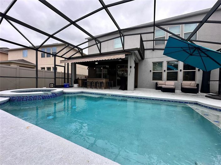 Image No.17-4 Bed Property for sale