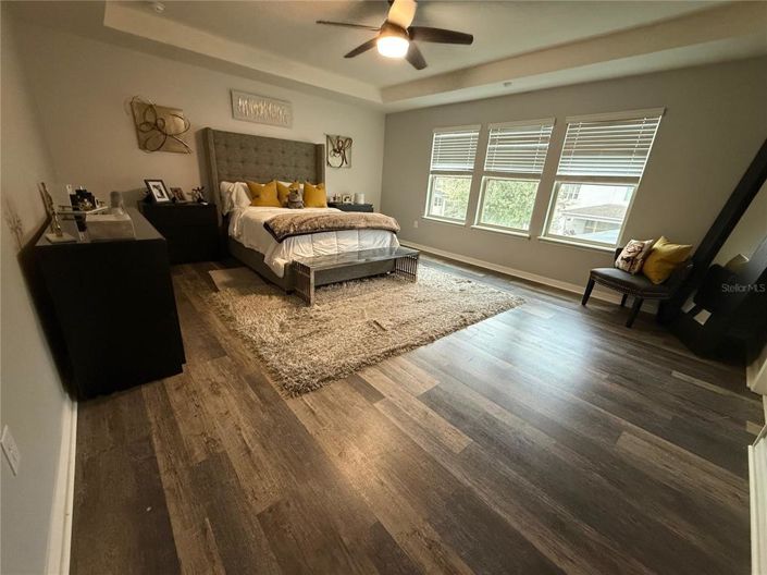 Image No.3-4 Bed Property for sale