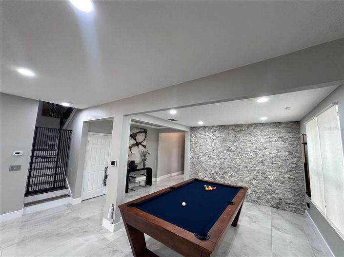 Image No.4-4 Bed Property for sale