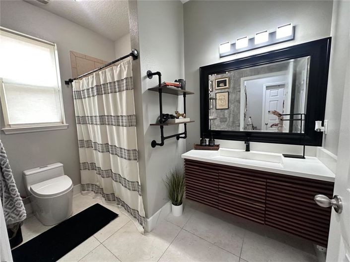 Image No.9-4 Bed Property for sale