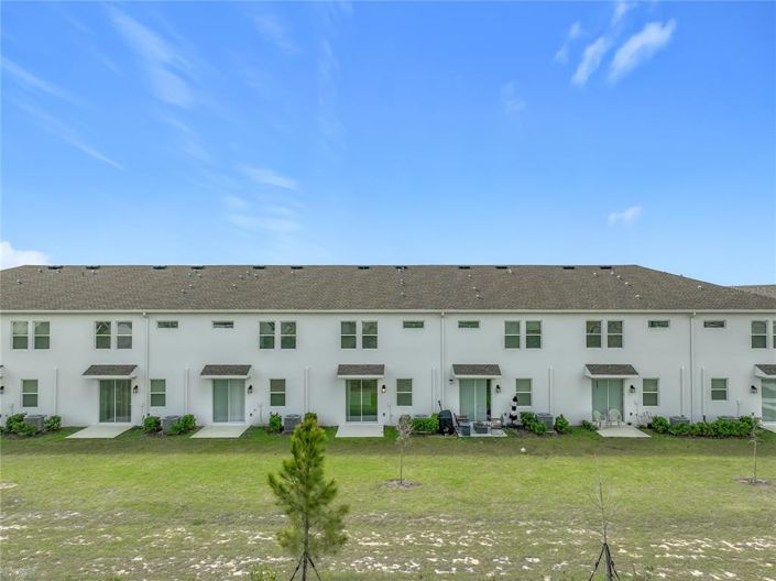 Image No.37-3 Bed Townhouse for sale