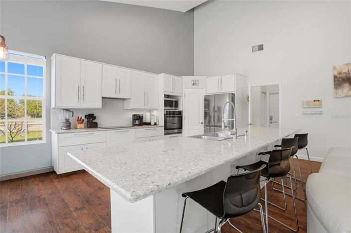 Image No.20-5 Bed Property for sale