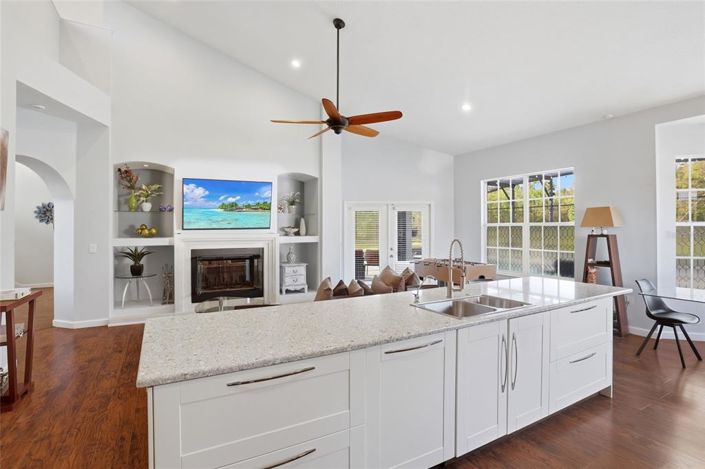 Image No.23-5 Bed Property for sale