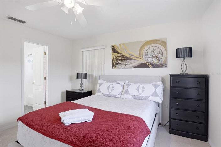 Image No.44-5 Bed Property for sale