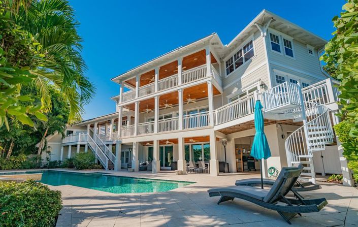 Image No.3-4 Bed Property for sale