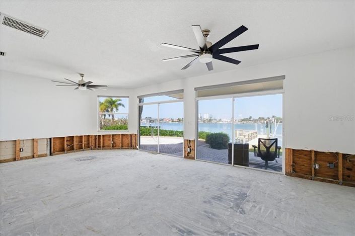 Image No.16-Propriété de 4 chambres à vendre à St. Pete Beach