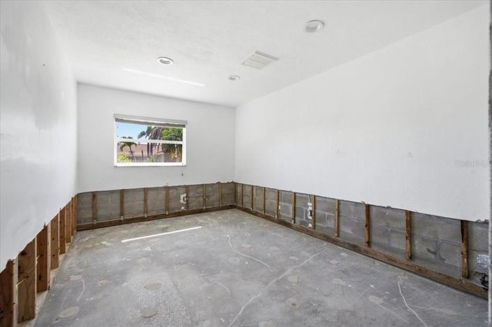 Image No.36-Propriété de 4 chambres à vendre à St. Pete Beach