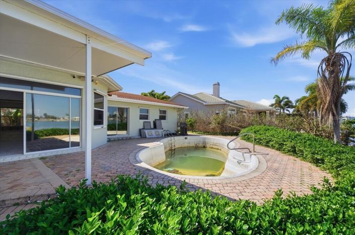 Image No.40-Propriété de 4 chambres à vendre à St. Pete Beach