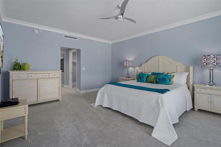 Image No.18-3 Bed Property for sale