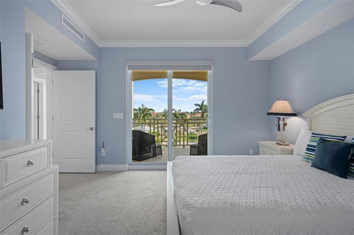 Image No.25-3 Bed Property for sale