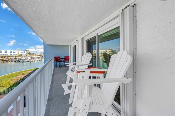 Image No.27-2 Bed Property for sale