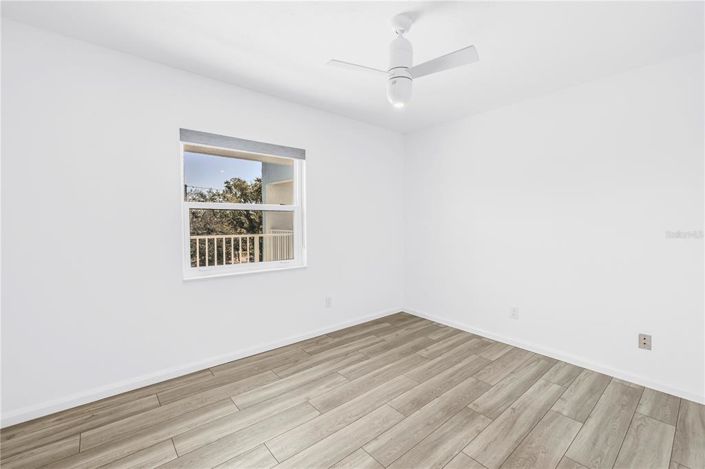 Image No.28-2 Bed Property for sale