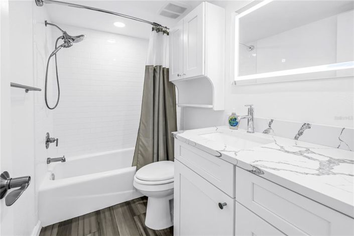 Image No.31-2 Bed Property for sale