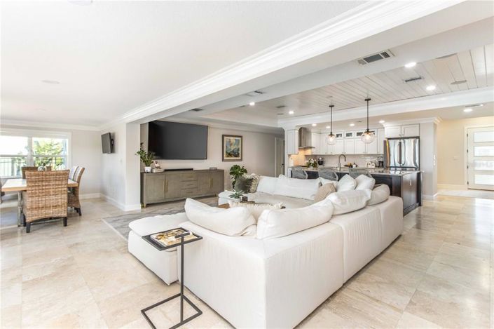 Image No.15-4 Bed Property for sale