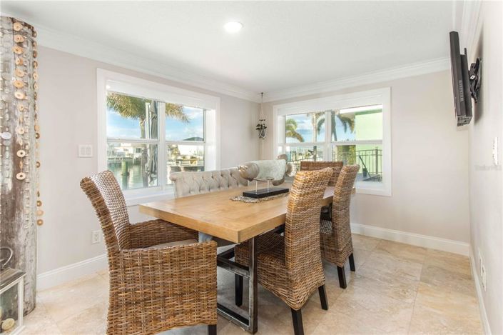 Image No.18-4 Bed Property for sale