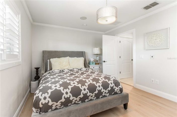 Image No.23-4 Bed Property for sale