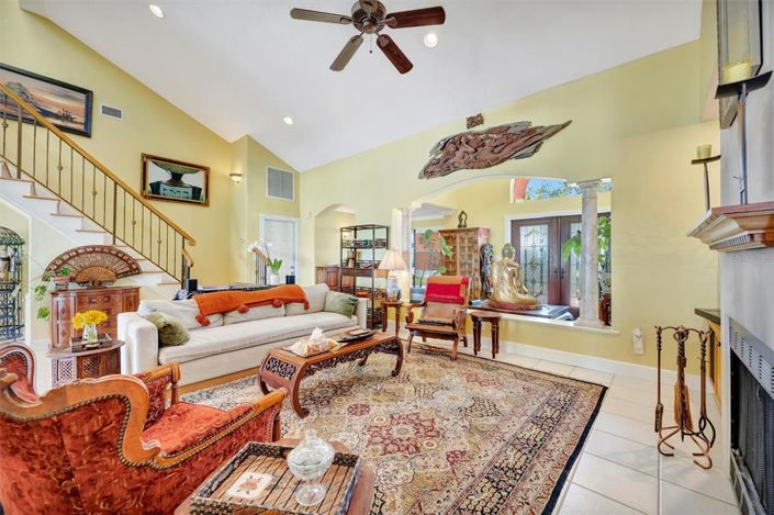 Image No.16-4 Bed Property for sale