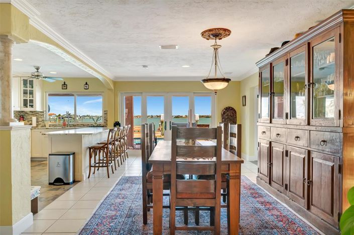 Image No.19-4 Bed Property for sale