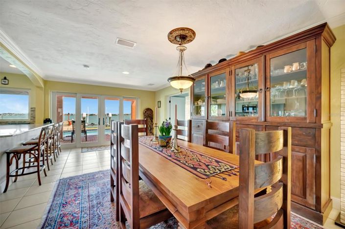 Image No.21-4 Bed Property for sale