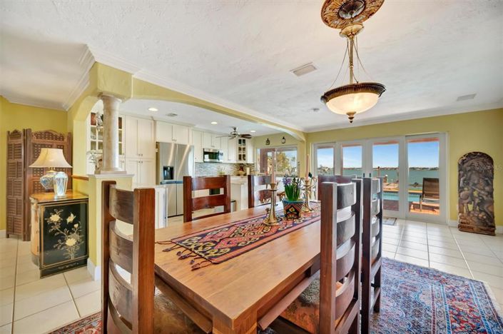 Image No.22-4 Bed Property for sale