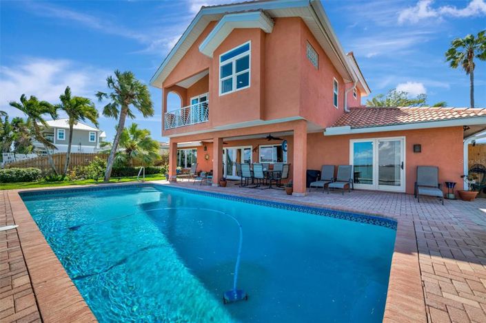 Image No.45-4 Bed Property for sale