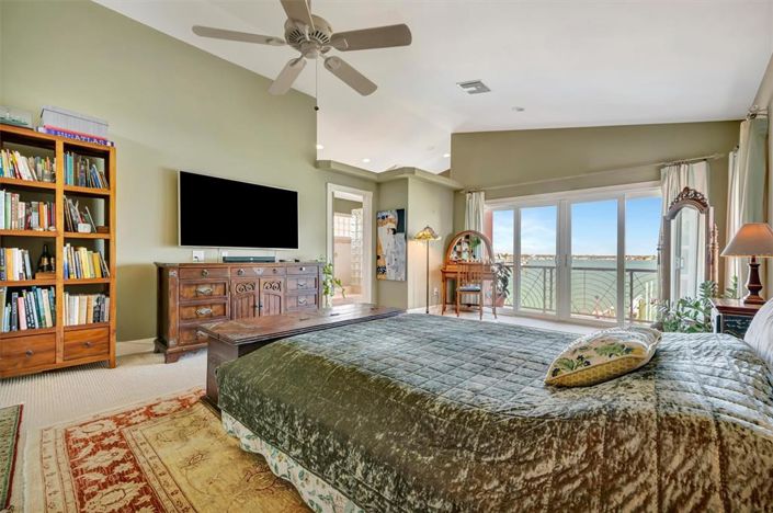 Image No.59-4 Bed Property for sale