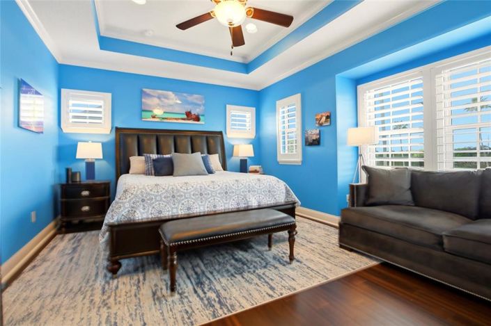 Image No.22-3 Bed Property for sale