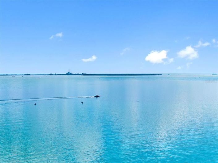 Image No.41-2 Bed Property for sale