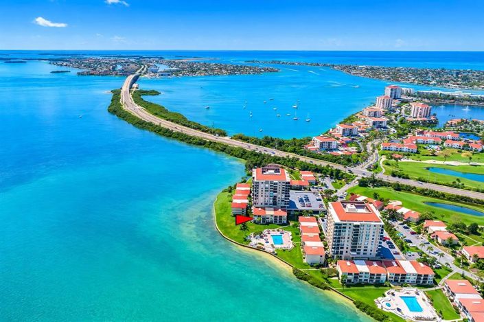 Image No.49-2 Bed Property for sale