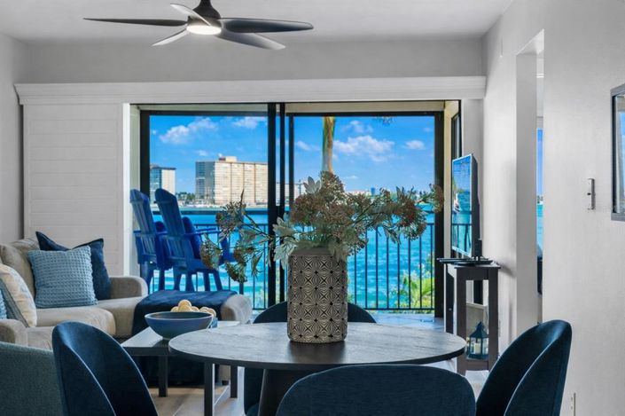 Image No.8-2 Bed Property for sale