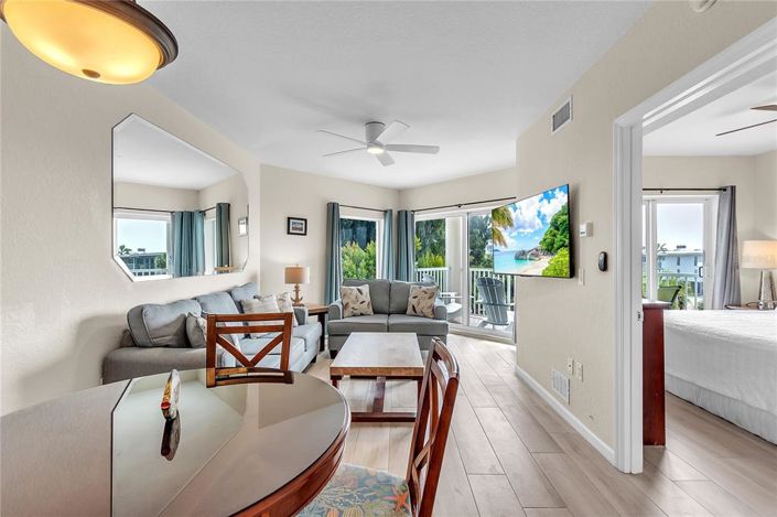 Image No.25-2 Bed Property for sale